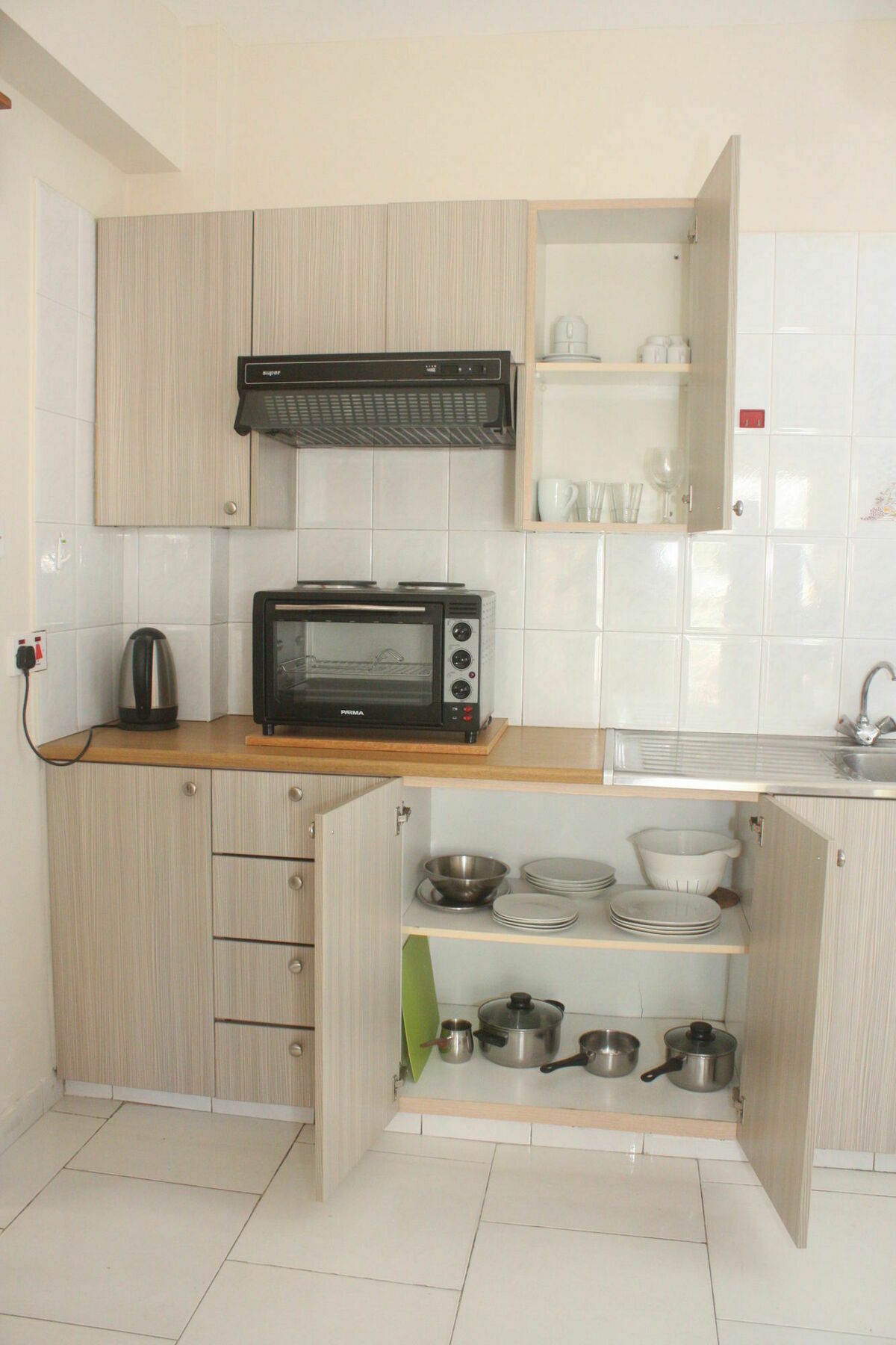 Staycentral Larnaca Luaran gambar